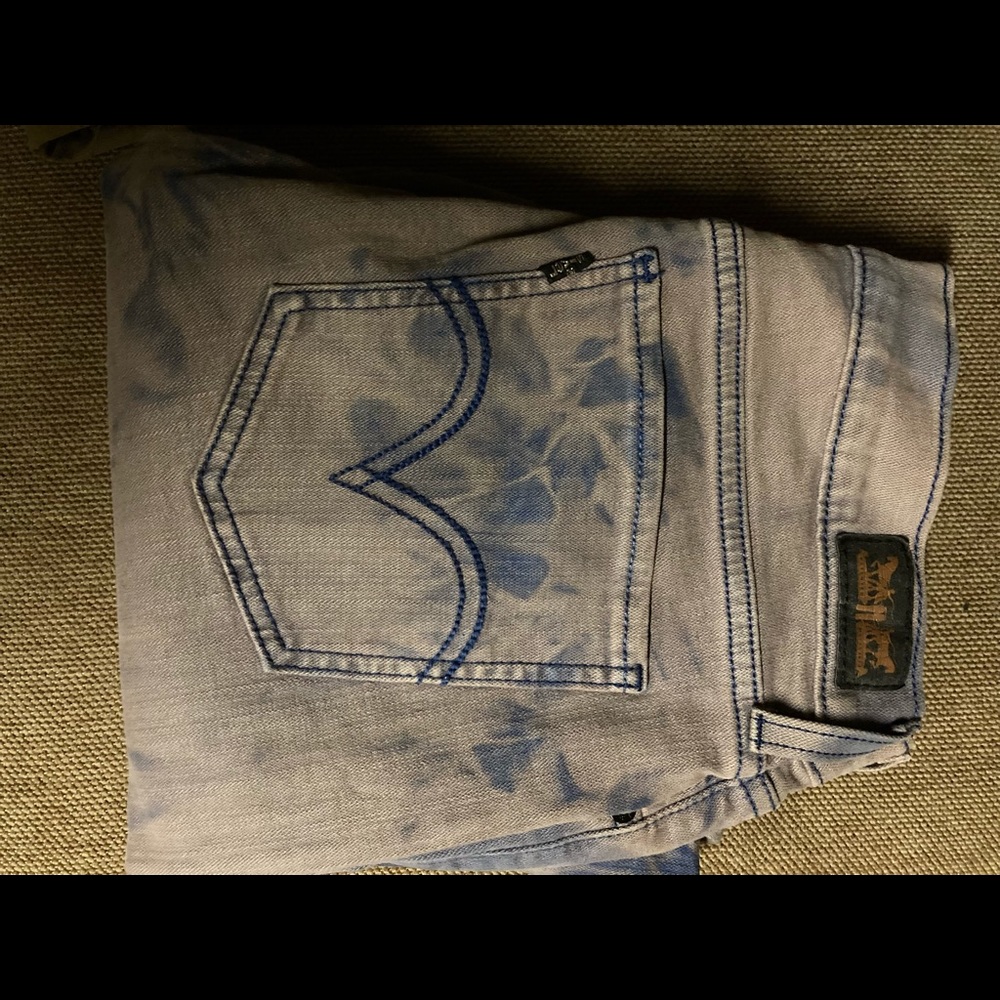 Custom colored Levi’s